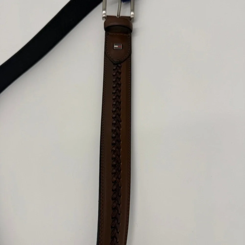 Tommy Hilfiger Mens Brown Braided Leather Belt Silver‎ Buckle Size 50 NWT
